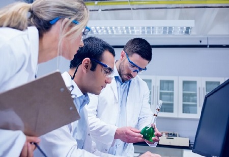 Abu Dhabi University partners with Unilabs to boost student's health sciences knowledge