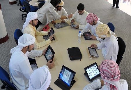 UAE Educators Call for Stronger School-University Sync Amid Study Abroad Shift