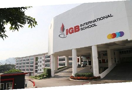 IGB International School Partners with Everton Academy Affiliate Program