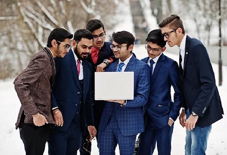 Indian students set the record for 3rd consecutive year in US