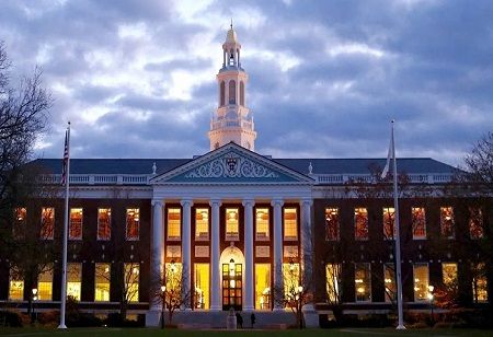 Harvard Business School Highlights DBS Bank's AI Journey in New Case Study